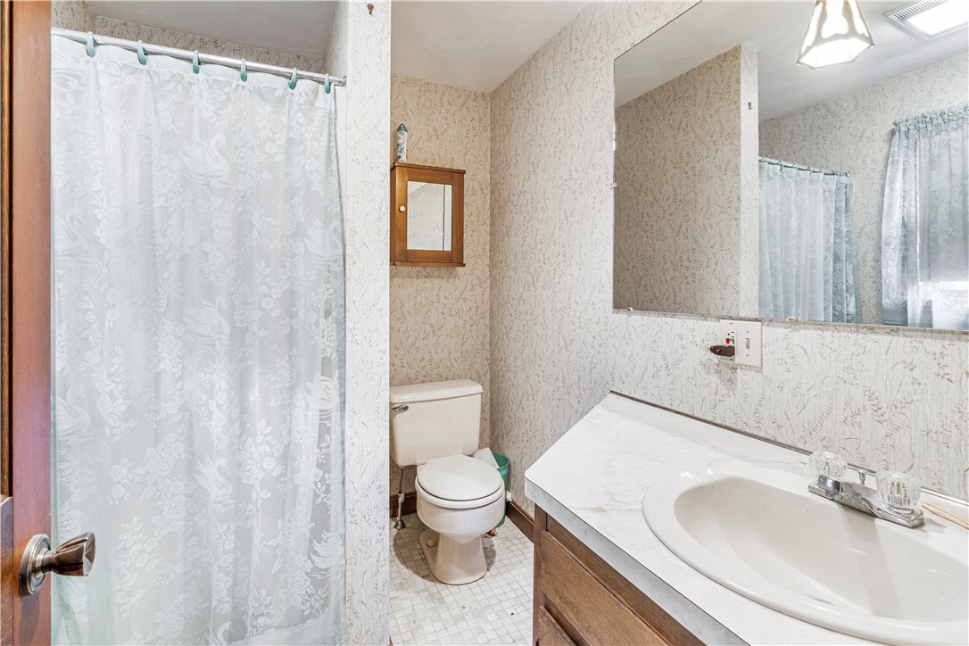 4 Locust Terrace Warren, RI 02885 - Photo 23 of 36 Gallery Image 23