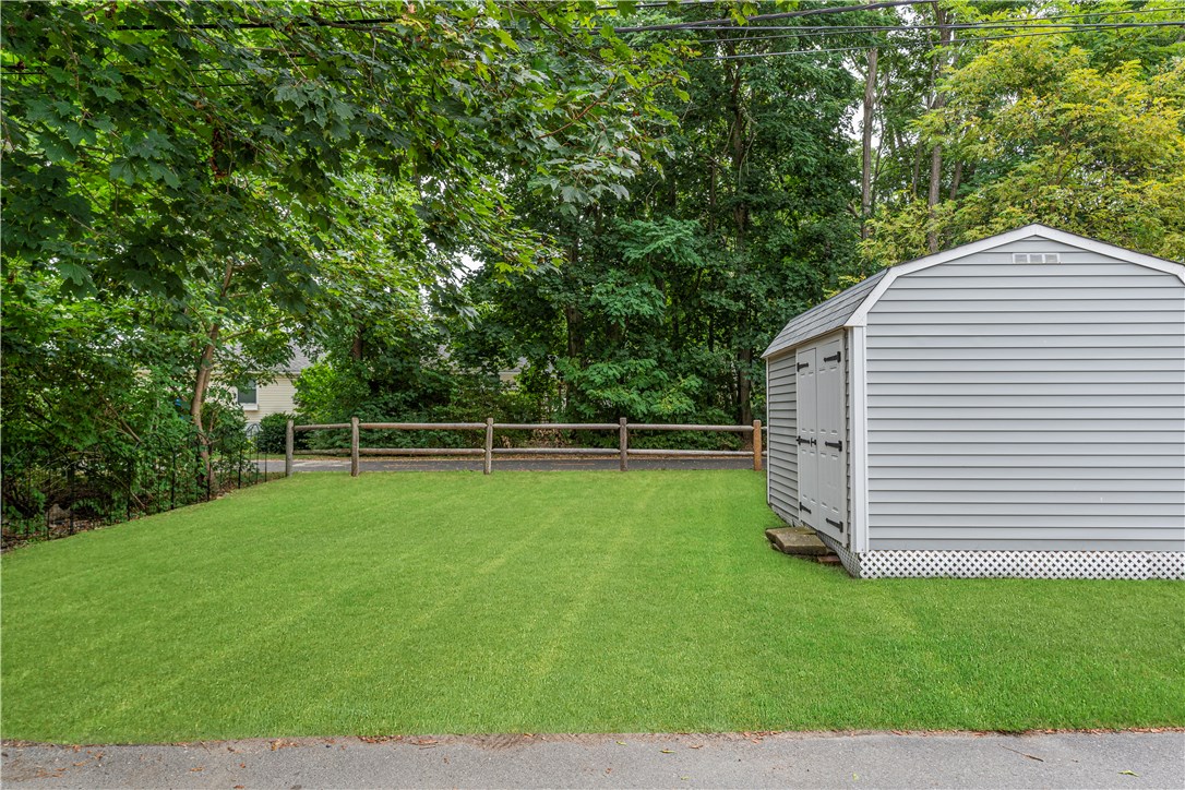 4 Locust Terrace Warren, RI 02885 - Photo 28 of 36 Gallery Image 28