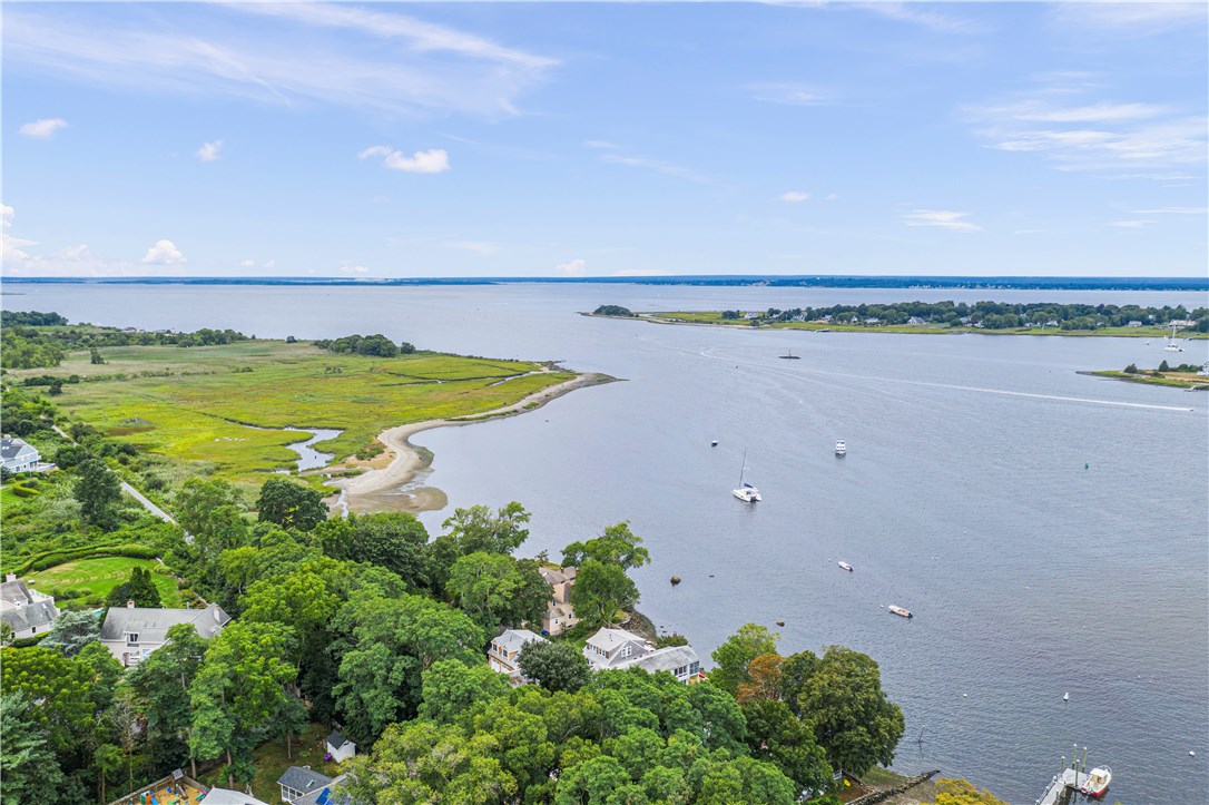 4 Locust Terrace Warren, RI 02885 - Photo 33 of 36 Gallery Image 33