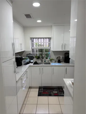 $3,350 | 5284 Northwest 193rd Lane, Miami Gardens, FL 33055