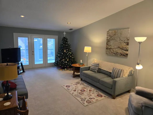 $369,900 | 89 Golf Course Road, Unit E, Madison, WI 53704