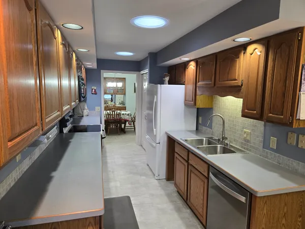$349,900 | 89 Golf Course Road, Unit E, Madison, WI 53704