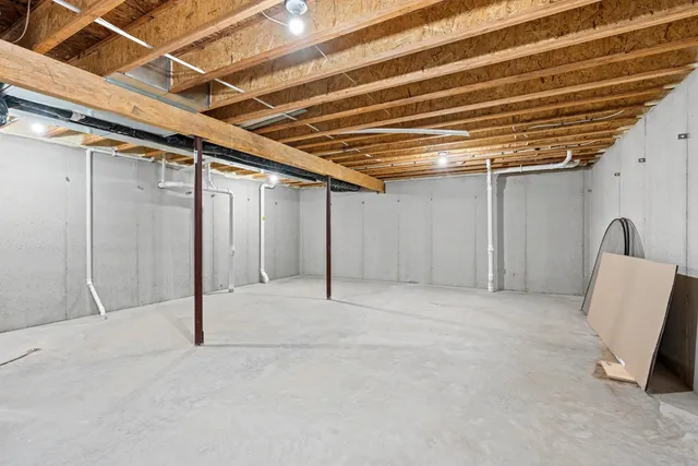 $427,700 | 416 Tristan Drive, Shawano, WI 54166