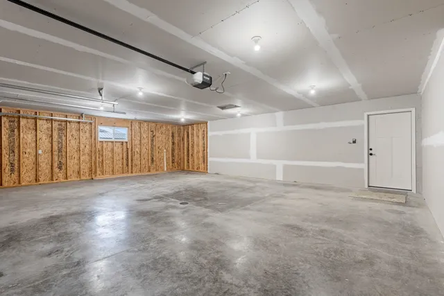 $427,700 | 416 Tristan Drive, Shawano, WI 54166