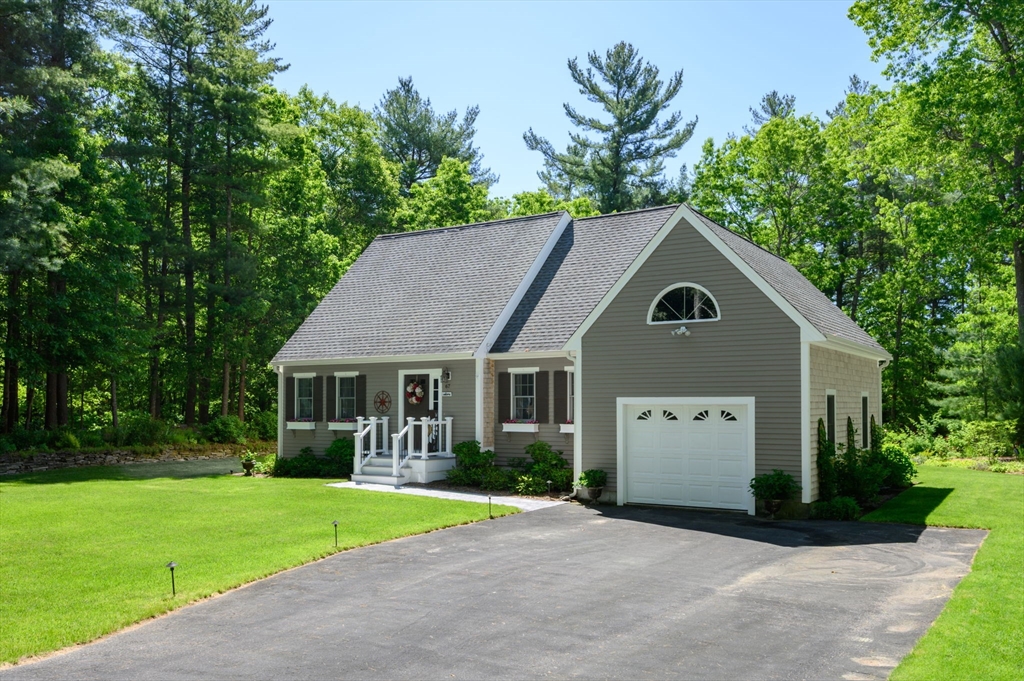 67 Higgins Road Kingston, MA 02364 - Photo 2 of 39