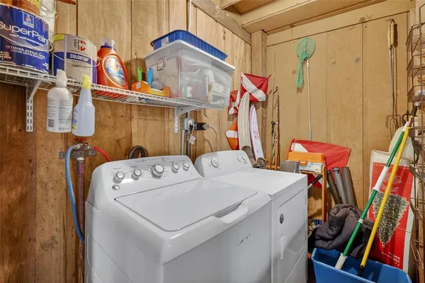 $395,000 | 40635 Thomas Boat Landing Road, Umatilla, FL 32784