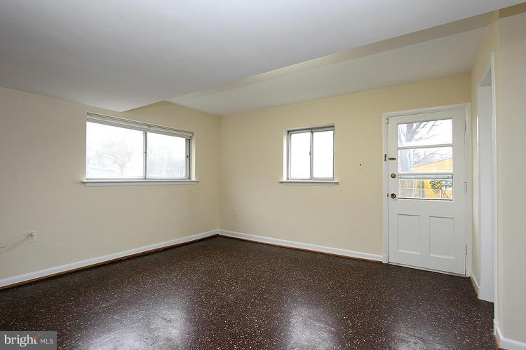 1910 Franwall Avenue Silver Spring, MD 20902 - Photo 24 of 30 Bedroom 4
