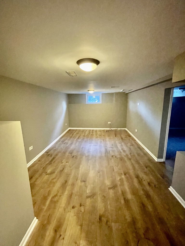 754 Spring Road Elmhurst, IL 60126 - Photo 22 of 33