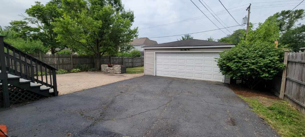 754 Spring Road Elmhurst, IL 60126 - Photo 31 of 33