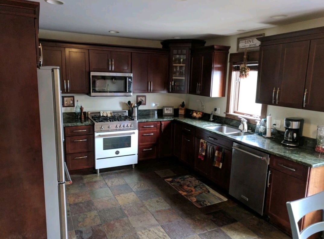 754 Spring Road Elmhurst, IL 60126 - Photo 5 of 33