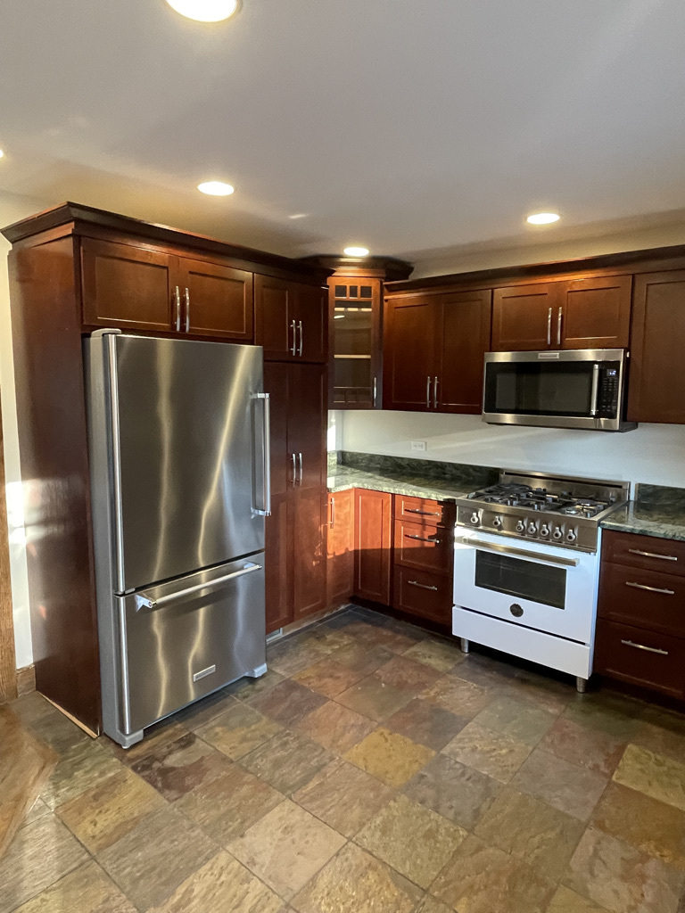 754 Spring Road Elmhurst, IL 60126 - Photo 9 of 33