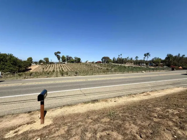 $298,500 | 1851 E Mission, Fallbrook, CA 92028