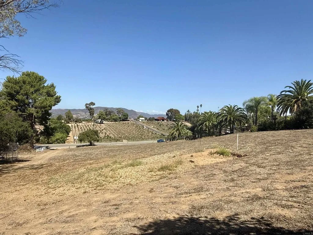 1851 E Mission Fallbrook, CA 92028 - Photo 19 of 21