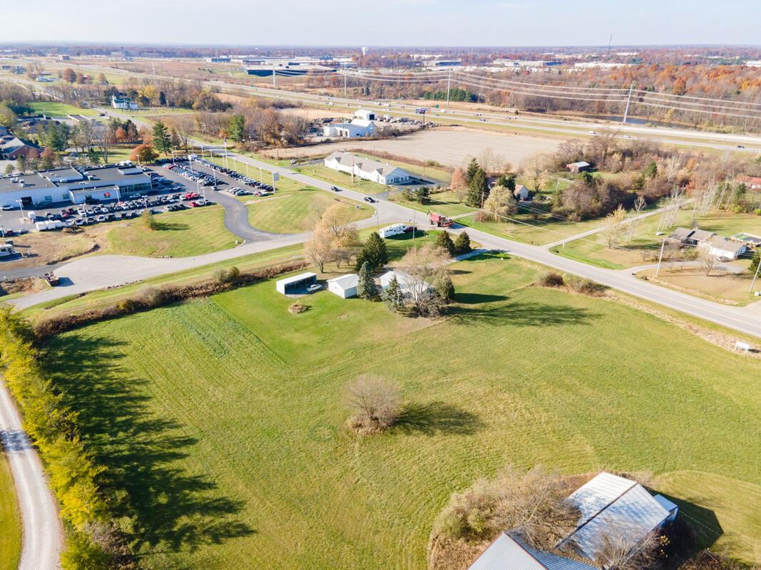 12753 Worthington Road Pataskala, OH 43062 - Photo 9 of 22 Kurtz Boots04