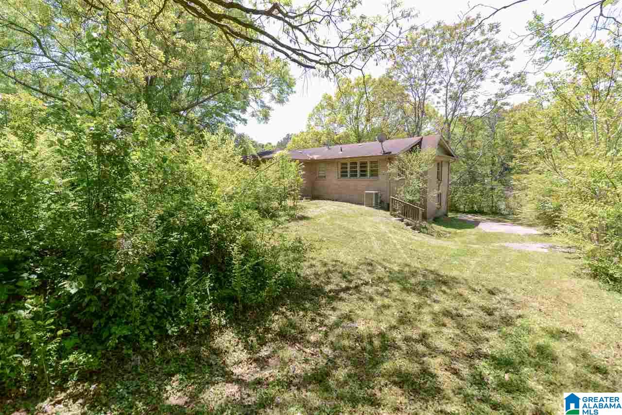 2525 3rd Street Northeast Center Point, AL 35215 - Photo 20 of 27