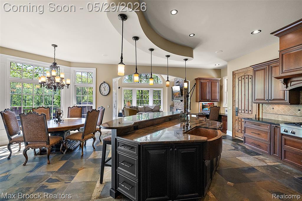 9716 Hadley Road Clarkston, MI 48348 - Photo 8 of 39
