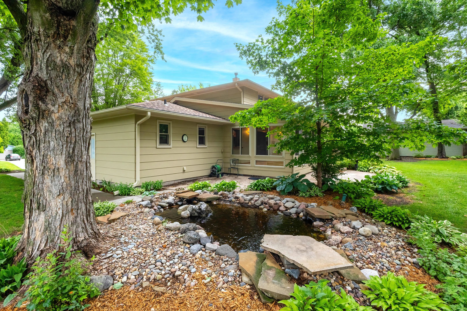 2205 Winding Hill Road Davenport, IA 52807 - Photo 51 of 64