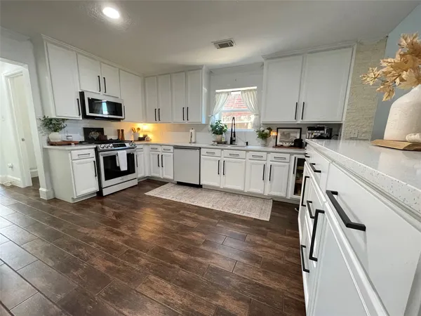 $389,500 | 11814 Green Willow Falls Drive, Tomball, TX 77375