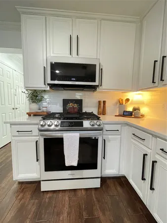 $389,500 | 11814 Green Willow Falls Drive, Tomball, TX 77375