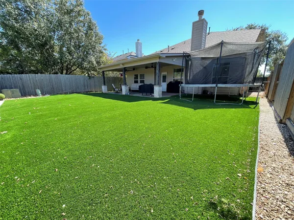 $389,500 | 11814 Green Willow Falls Drive, Tomball, TX 77375