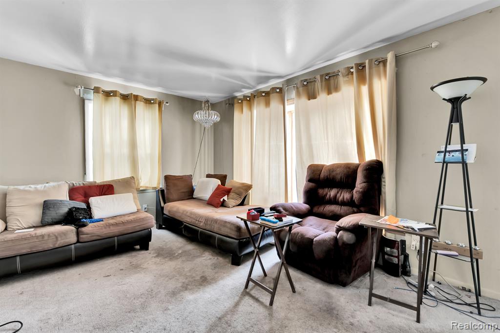 1919 West 14 Mile Road Royal Oak, MI 48073 - Photo 4 of 22