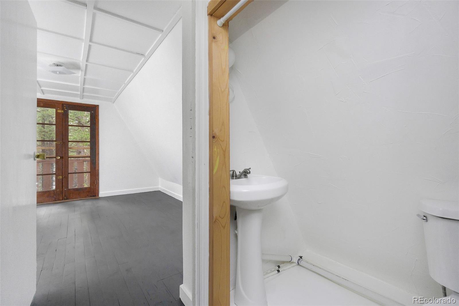 537 Cedar Road Evergreen, CO 80439 - Photo 21 of 37