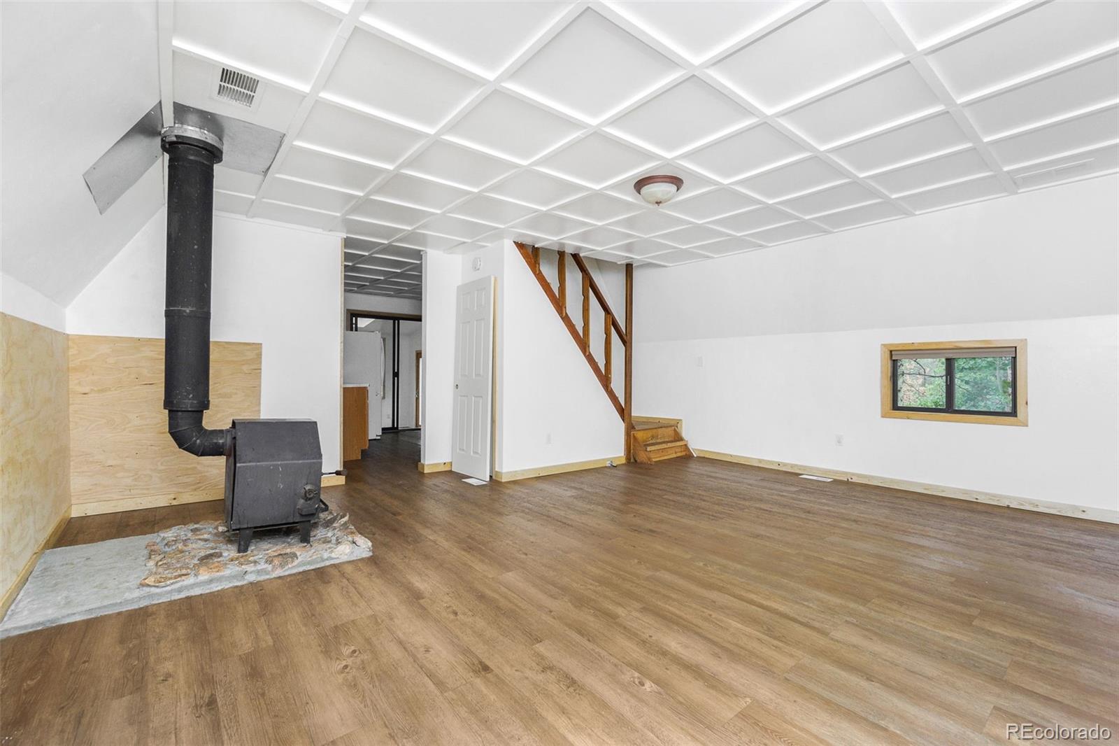 537 Cedar Road Evergreen, CO 80439 - Photo 8 of 37