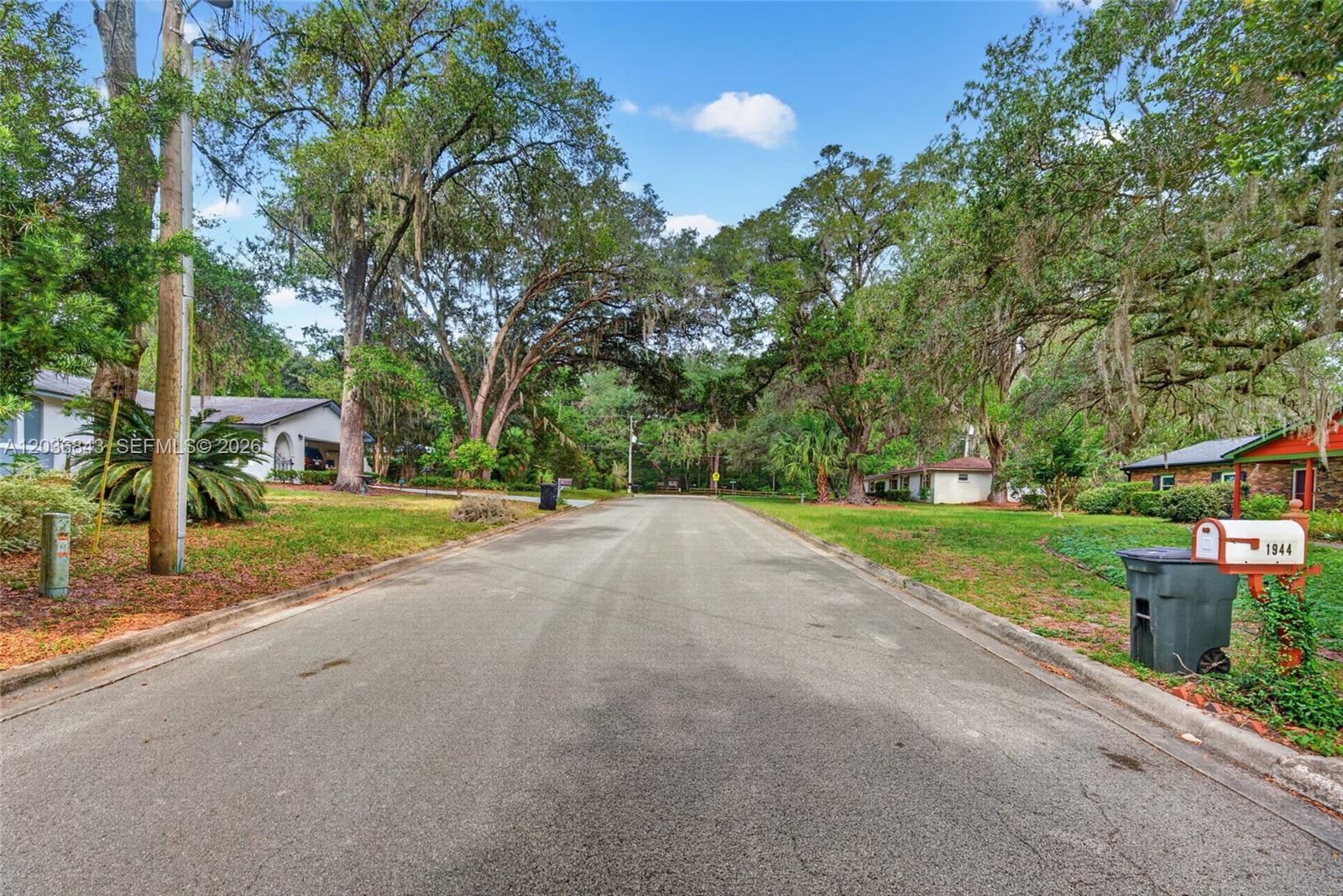 1944 Southwest 48th Avenue Gainesville, FL 32608 - Photo 43 of 43