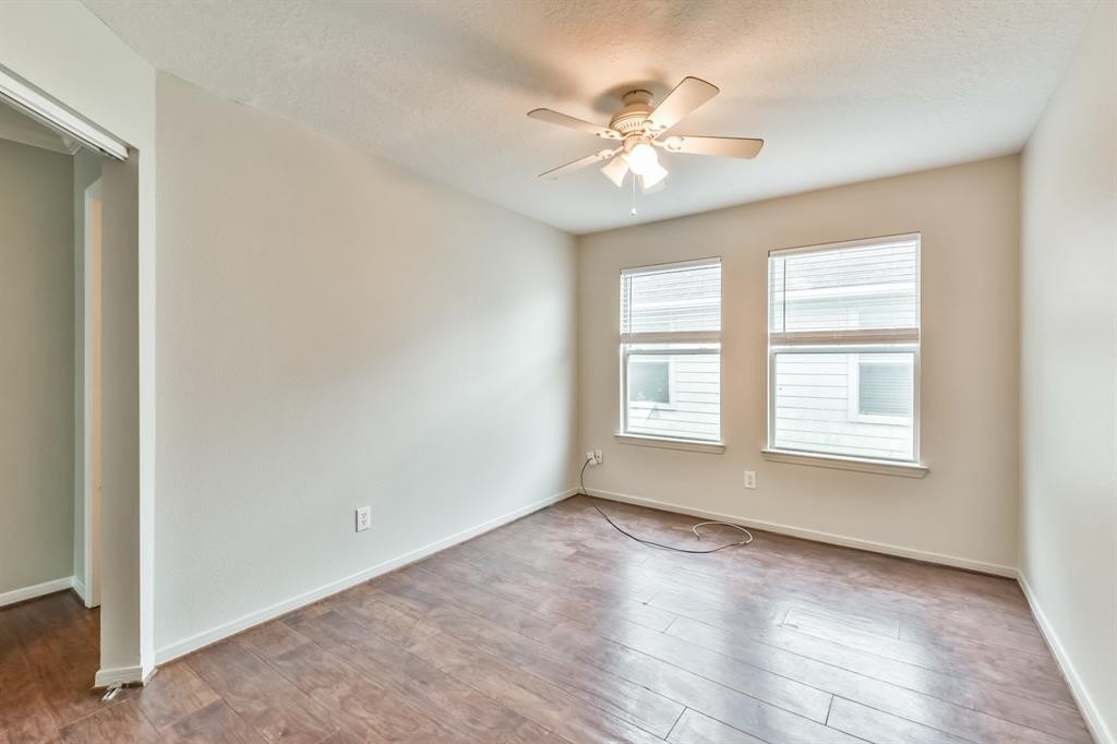 9845 Youpon Ridge Way Conroe, TX 77385 - Photo 11 of 28