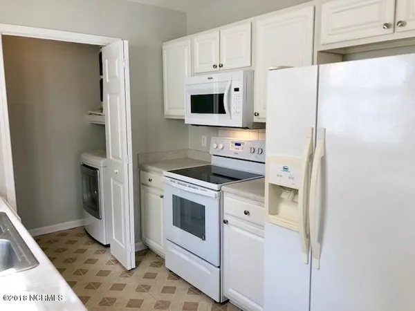 $1,800 | 79 Stoney Creek Lane, Leland, NC 28451