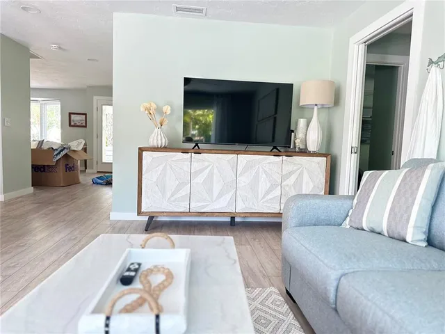 $9,700 | 1723 Stanford Lane, Sarasota, FL 34231