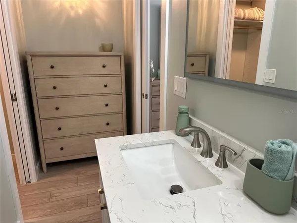 $9,500 | 1723 Stanford Lane, Sarasota, FL 34231