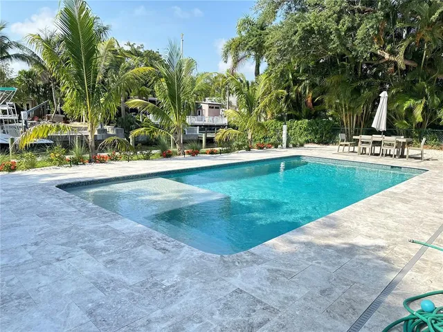 $9,700 | 1723 Stanford Lane, Sarasota, FL 34231