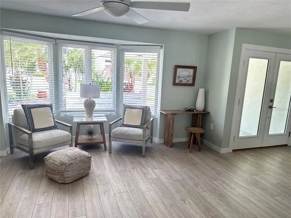$9,500 | 1723 Stanford Lane, Sarasota, FL 34231