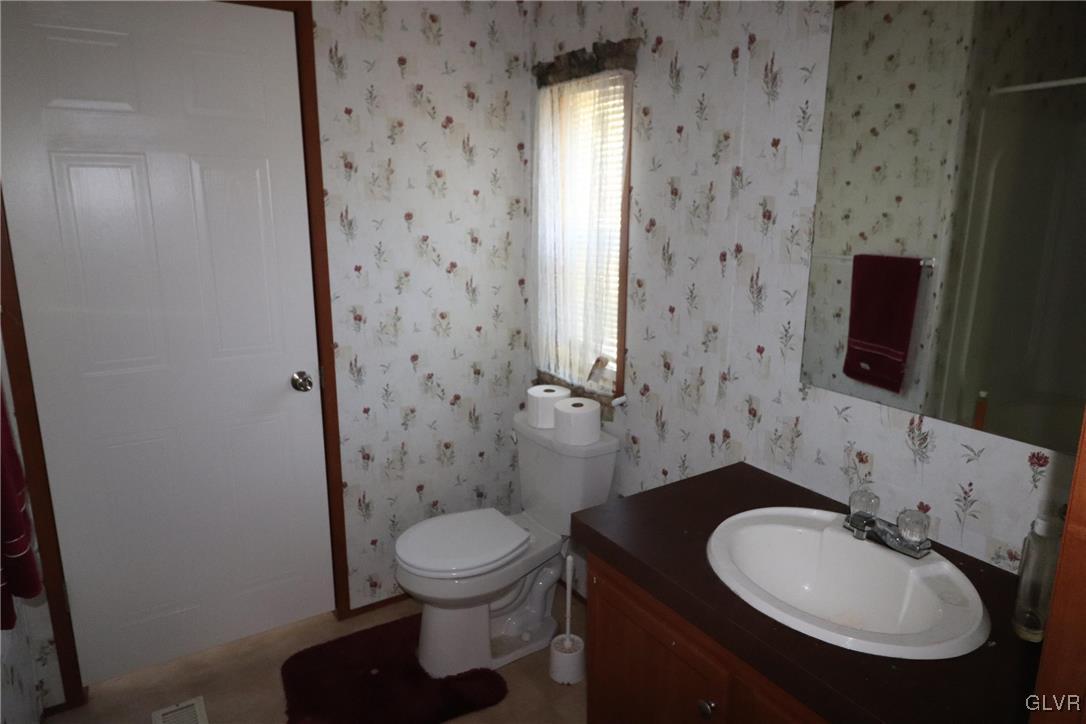 155 Hawk Farm Road Kunkletown, PA 18058 - Photo 13 of 34