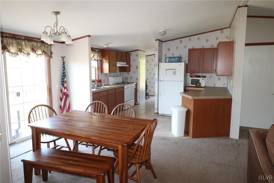 155 Hawk Farm Road Kunkletown, PA 18058 - Photo 8 of 34