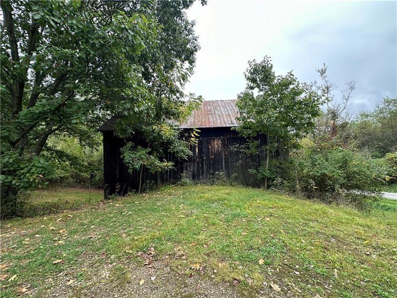 123 St Paul Road Rural Valley, PA 16249 - Photo 15 of 42