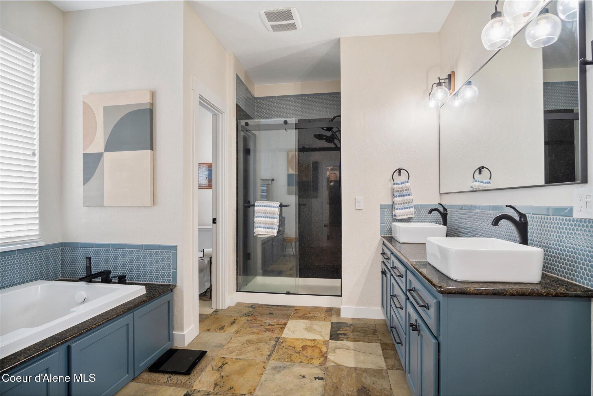 4457 Greenchain Loop, Unit 3 Coeur D'Alene, ID 83814 - Photo 24 of 47 41-JAL06329