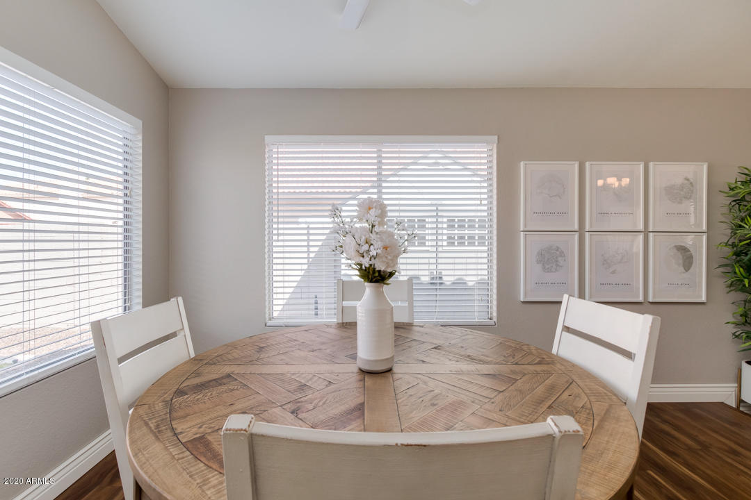 426 East Silver Creek Road Gilbert, AZ 85296 - Photo 11 of 55 12-Silver Creek