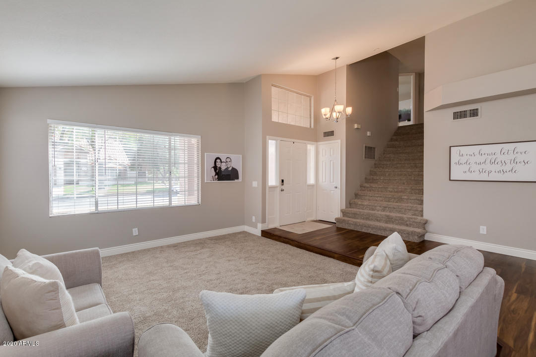 426 East Silver Creek Road Gilbert, AZ 85296 - Photo 9 of 55 09-Silver Creek