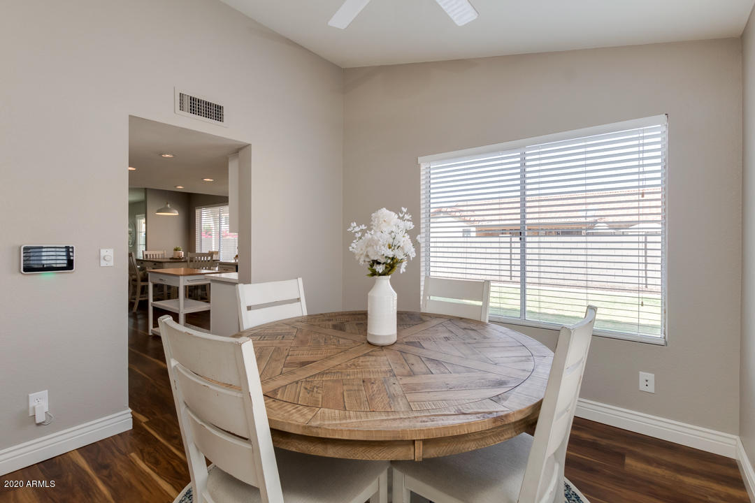 426 East Silver Creek Road Gilbert, AZ 85296 - Photo 10 of 55 10-Silver Creek