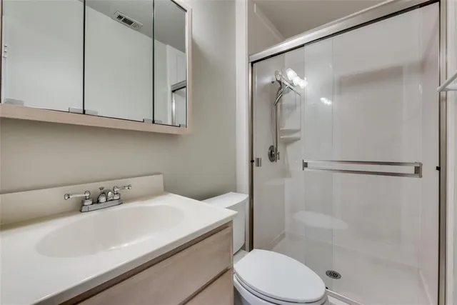 $2,800 | 919 Meadowview Drive, Richardson, TX 75080