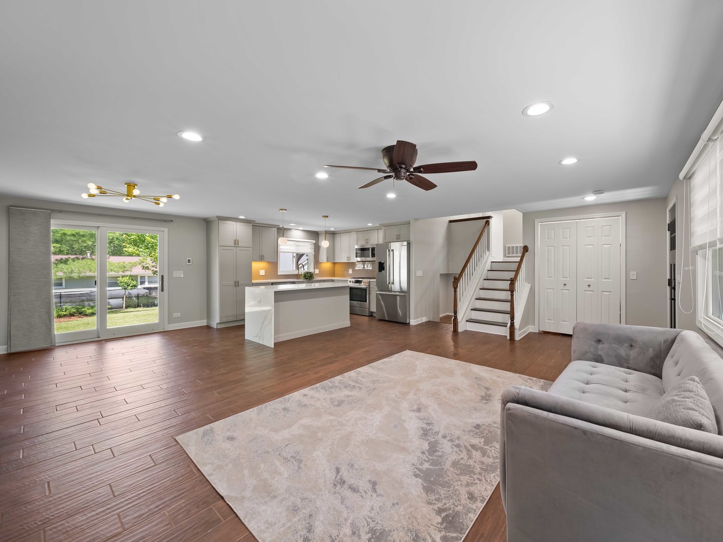 600 Springinsguth Road Schaumburg, IL 60193 - Photo 11 of 31