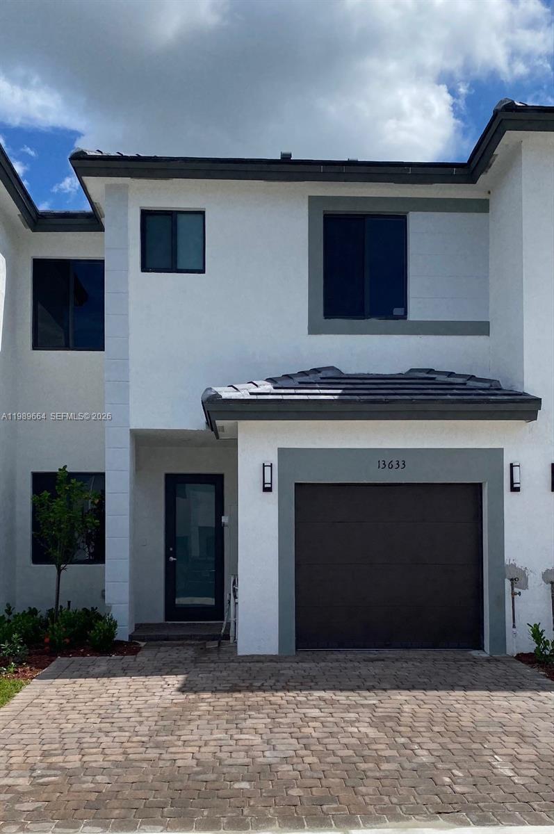 13633 Southwest 157th Place Miami, FL 33196 - Photo 2 of 14