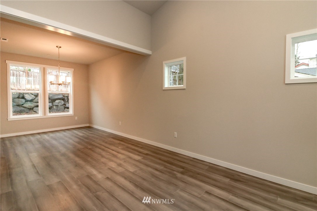 17106 113th Avenue Southeast Renton, WA 98055 - Photo 10 of 25 Gallery Image 10
