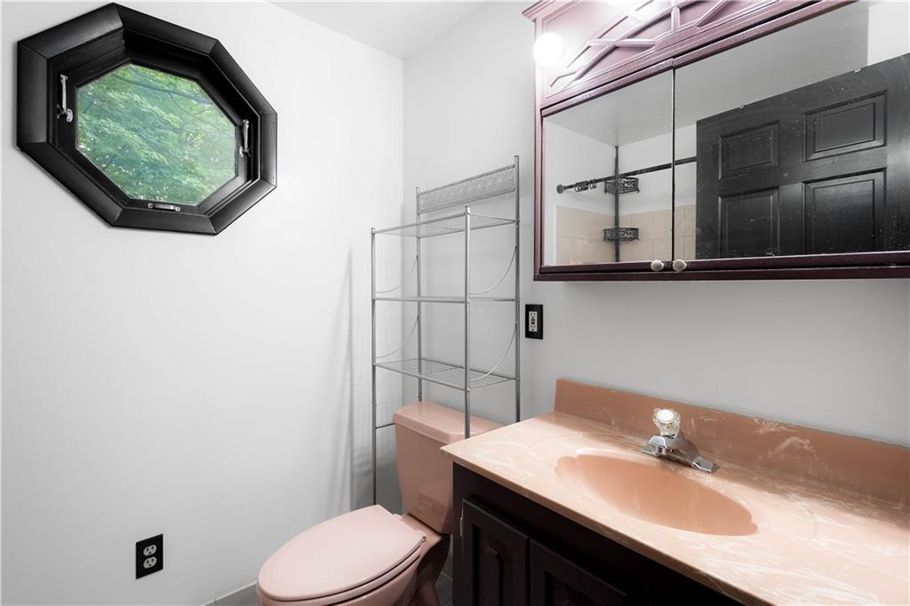 712 Baldwin Road Pittsburgh, PA 15205 - Photo 20 of 39