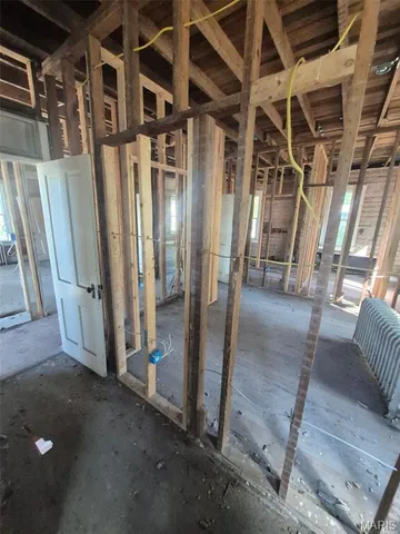 $75,000 | 304 South Washington Street, Trenton, IL 62293