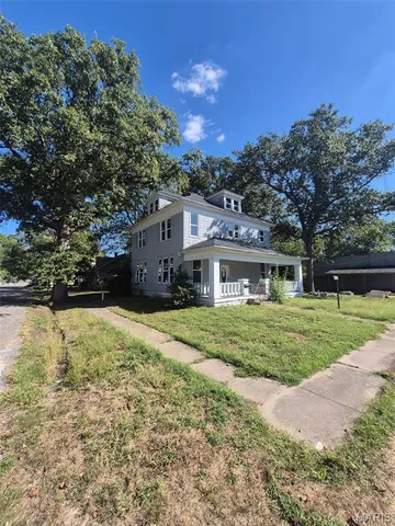 $75,000 | 304 South Washington Street, Trenton, IL 62293