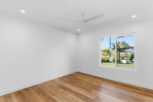 $1,997,000 | 725 Santa Florencia, Solana Beach, CA 92075