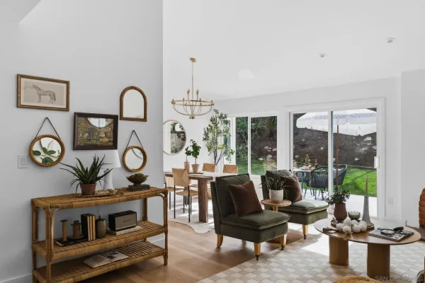 $1,997,000 | 725 Santa Florencia, Solana Beach, CA 92075